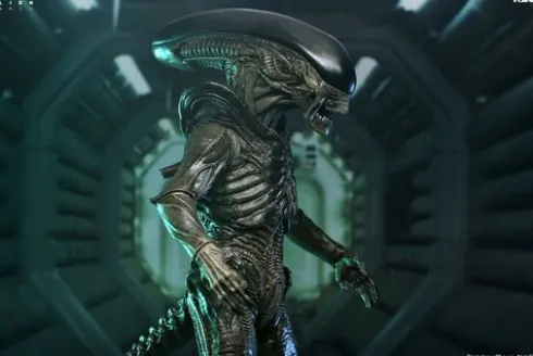 Alien Earth Xenomorph Ultimate Action Figure