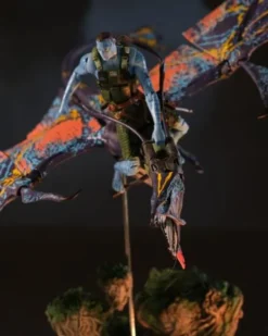 Avatar: El sentido del agua Figura Recom Quaritch & RDA Banshee (Gold Label)