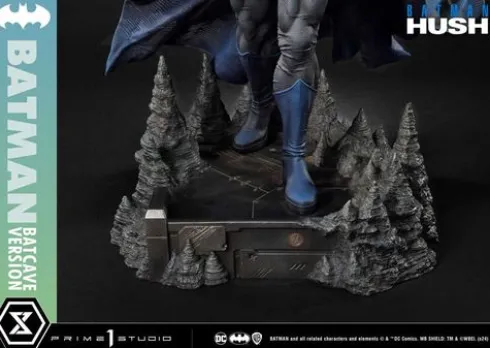 Batman Estatua Ultimate Premium Masterline Series 1/4 Hush (Comics) Batman Deluxe Version 56 cm