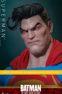 Batman: The Dark Knight Returns Figura Comic Masterpiece 1/6 Superman 34 cm