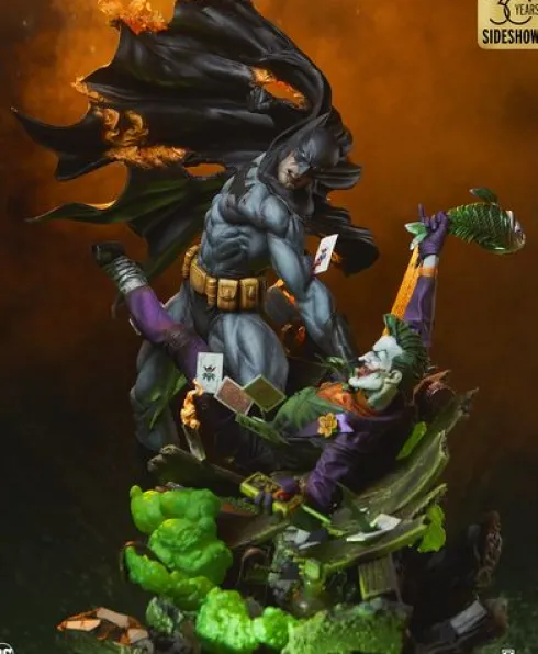 Batman vs The Joker: Eternal Enemies Premium Format Sideshow