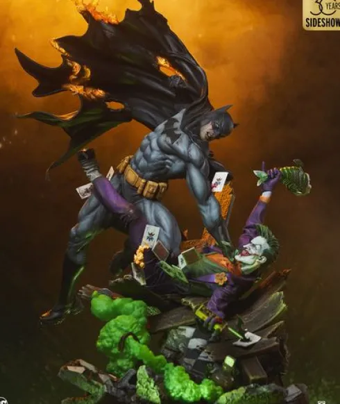 Batman vs The Joker: Eternal Enemies Premium Format Sideshow