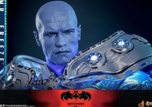 Batman y Robin Figura Movie Masterpiece 1/6 Mr. Freeze Deluxe Version 33 cm