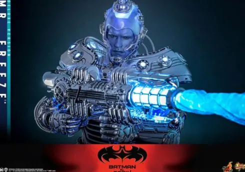 Batman y Robin Figura Movie Masterpiece 1/6 Mr. Freeze Deluxe Version 33 cm
