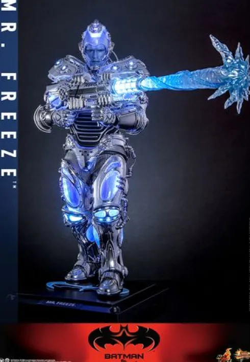 Batman y Robin Figura Movie Masterpiece 1/6 Mr. Freeze 33 cm
