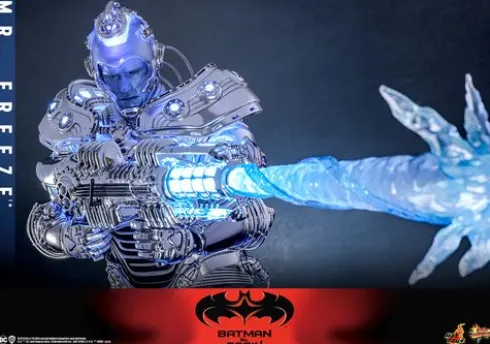 Batman y Robin Figura Movie Masterpiece 1/6 Mr. Freeze 33 cm