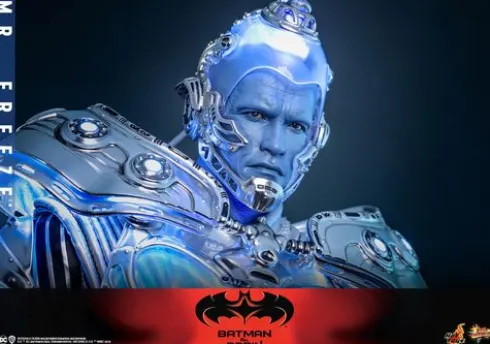 Batman y Robin Figura Movie Masterpiece 1/6 Mr. Freeze 33 cm