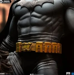 DC Comics Diorama 1/6 Batman & Catwoman 51 cm