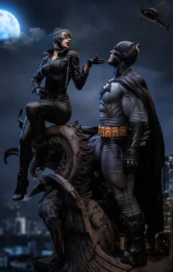 DC Comics Diorama 1/6 Batman & Catwoman 51 cm