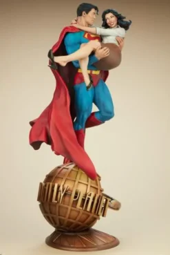 DC Comics Diorama Superman & Lois Lane 56 cm