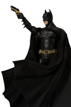 DC Comics Dynamic 8ction Heroes Figura Batman (Batman Begins) 21 cm