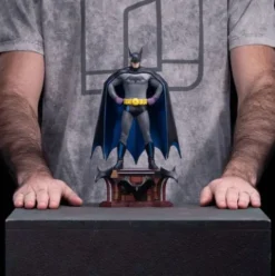 DC Comics Estatua 1/10 Art Scale Batman Detective 85th Anniversary 26 cm
