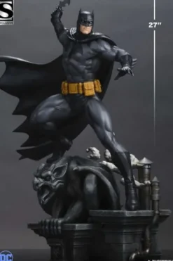 DC Comics Estatua 1/4 Batman (Black and Gray Edition)