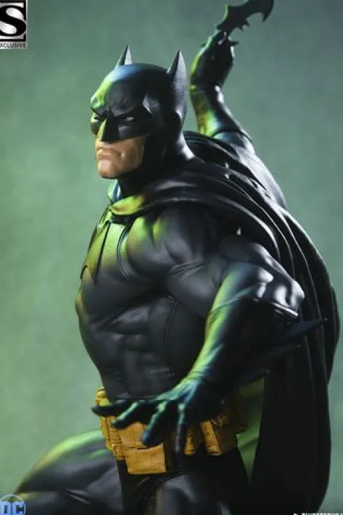DC Comics Estatua 1/4 Batman (Black and Gray Edition)