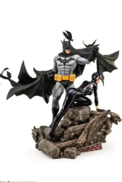 DC Comics Estatua 1/4 Batman & Catwoman Reunion 67 cm