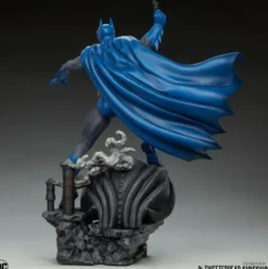 DC Comics Estatua 1/6 Batman (Retro Edition) 50 cm