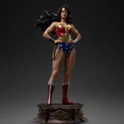 DC Comics Estatua Legacy Replica 1/4 Wonder Woman 56 cm