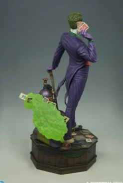 DC Comics Estatua 1/4 The Joker 61 cm