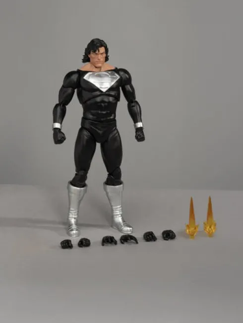 DC Comics Figura Superman Recovery Suit 21 cm