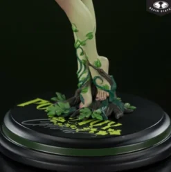 DC Direct Cover Girls Estatua 1/8 Poison Ivy by J. Scott Campbell 24 cm