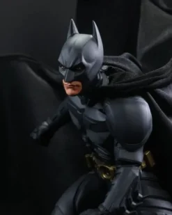 DC Direct Estatua a DC Movie Statues Batman (The Dark Knight) 24 cm