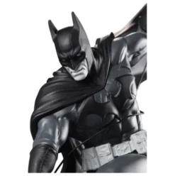 DC Direct Estatua 1/10 Batman Black & White Batman by Inhyuk Lee 25 cm