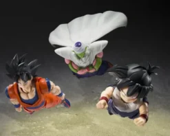 Dragon Ball Z Figura S.H.Figuarts Son Gohan (Z-Fighters) (Limited Edition Z-Fighters Group Base Ver. A) 11 cm