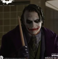 El caballero oscuro Figura 1/12 Joker 17 cm