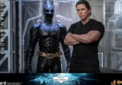 El caballero oscuro: La leyenda renace Figuras y Diorama Movie Masterpiece 1/6 Batman Armory with Bruce Wayne 30 cm