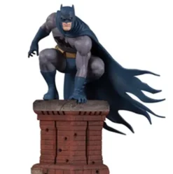 Estatua Batman 25 cm Bat-Family. DC Collectibles
