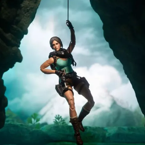 G.I. Joe Classified Series Retro Cardback Collaborative Lara Croft TOMB RAIDER