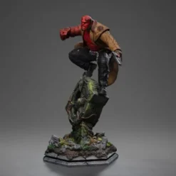 Hellboy 2 Estatua 1/10 BDS Art Scale Hellboy 34 cm