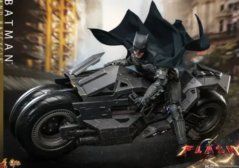 Hot Toys The Flash Figura Masterpiece 1/6 Batman & Batcycle