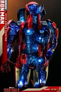 Iron Man 3 Diorama 1/6 Iron Man Mark VII (Open Armor Version) 32 cm