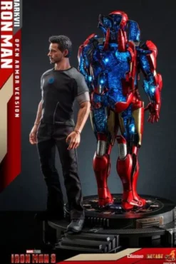 Iron Man 3 Diorama 1/6 Iron Man Mark VII (Open Armor Version) 32 cm