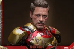 Iron Man 3 Figura Movie Masterpiece 1/6 Iron Man Mark XLII (2.0) Deluxe Version