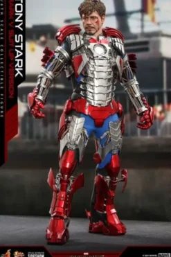 Iron Man 2 Figura Movie Masterpiece 1/6 Tony Stark (Mark V Suit Up Version) 31 cm