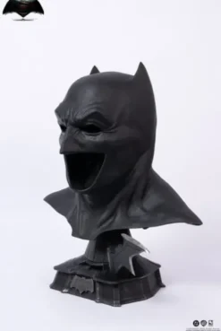 Justice League: Batman v Superman: Dawn of Justice Réplica 1/1 Batman Cowl 51 cm