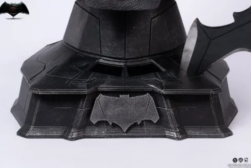 Justice League: Batman v Superman: Dawn of Justice Réplica 1/1 Batman Cowl 51 cm