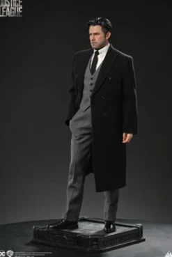 Justice League Estatua 1/4 Bruce Wayne (Ben Affleck) 51 cm