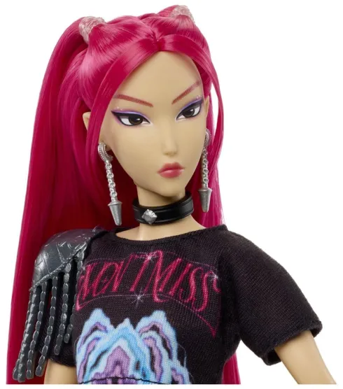 KPop Demon Hunters Muñeca Huntrix Mira (How It’s Done)