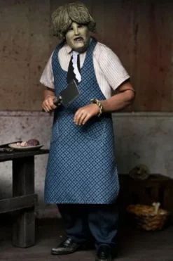 La Matanza de Texas Clothed Figura Leatherface with Old Lady Mask 20 cm