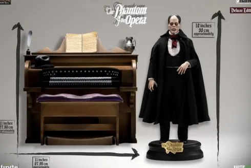 Lon Chaney as Phantom of the Opera Deluxe