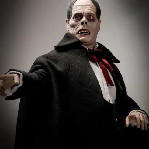 Lon Chaney as Phantom of the Opera