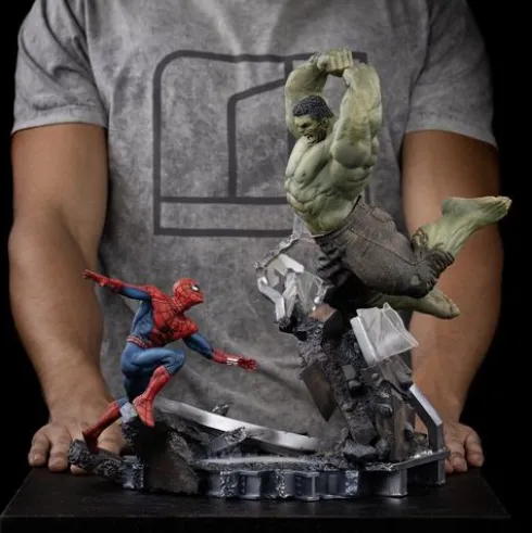 Marvel Comics Estatua 1/10 Art Scale Spider-Man vs Hulk 38 cm