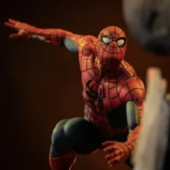 Marvel Comics Estatua 1/10 Art Scale Spider-Man vs Hulk 38 cm