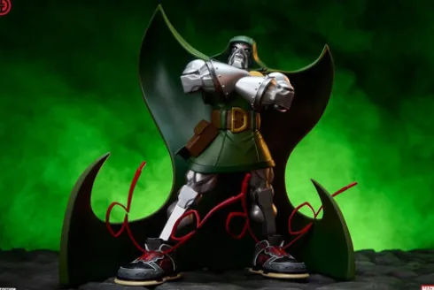 Marvel Designer Collectible Estatua Dr. Doom 25 cm