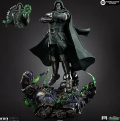 Marvel Doctor Doom Avengers Doomsday 1/4 Legacy Replica