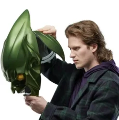 Marvel Legends Series Green Goblin Roleplay Helmet Spider-Man: No Way Home