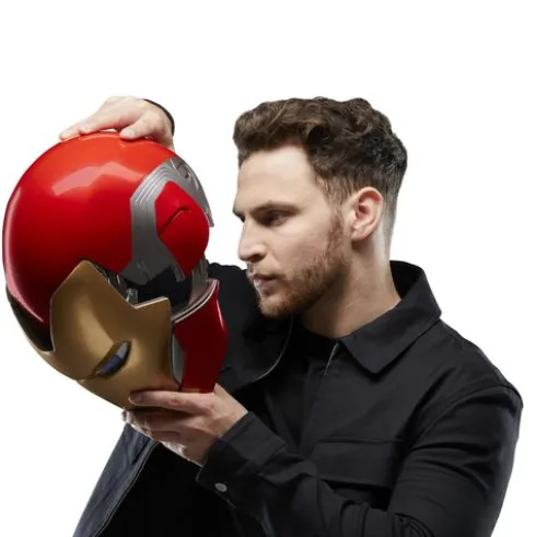Marvel Legends Series Iron Man Premium Electronic Helmet
